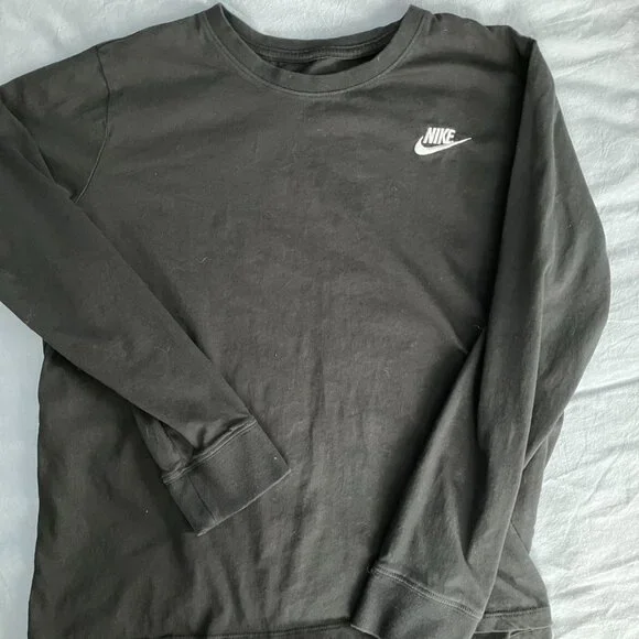 Women's Black Nike Sportswear LONG SLEEVE Tee Size Large - Picture 2 of 5